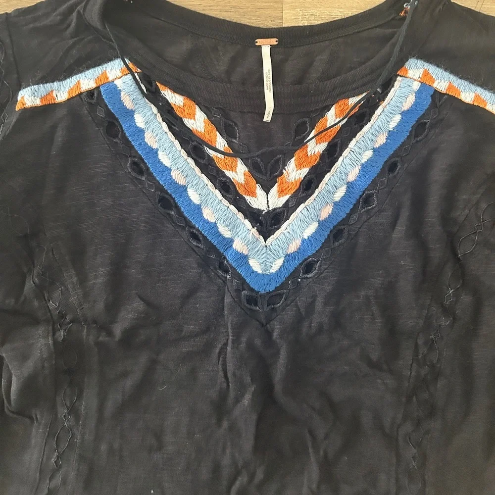 Free People Embroidered Boho Long Sleeve Top | Size S- EUC - Picture 5 of 9